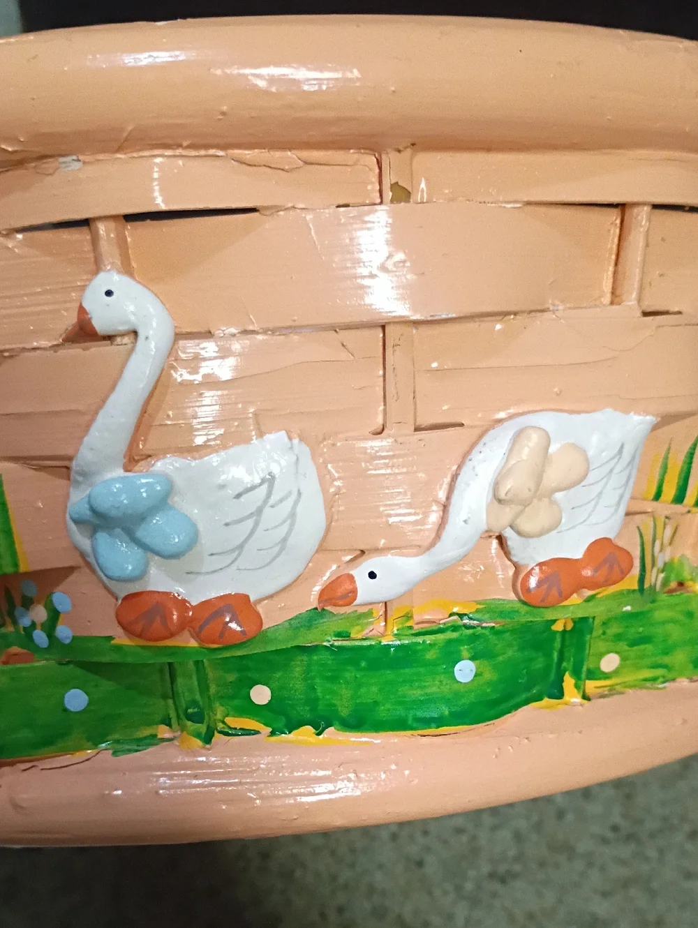 Vintage Cottage Core 4 Ducks Or Geese Peach Handpainted Basket